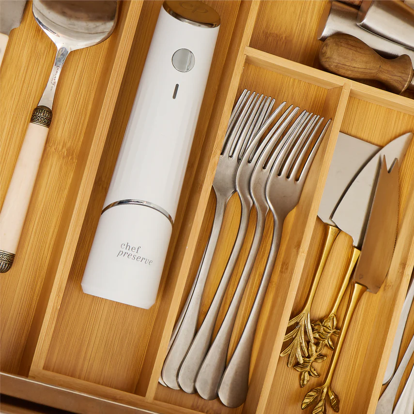 Preserve Food 5× Longer — Compact Vacuum Sealer